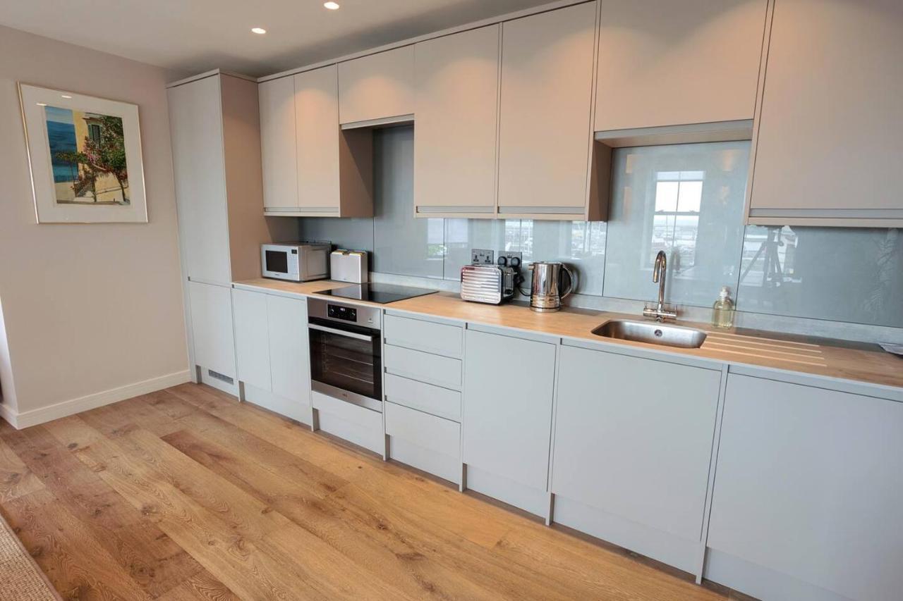 Sohot Stays The Royal Suite Harbour Views Sleeps 4 Ramsgate Extérieur photo