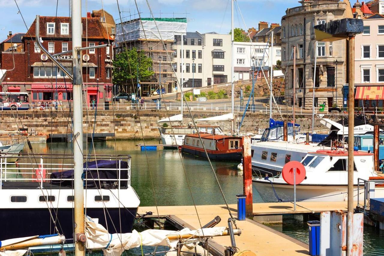 Sohot Stays The Royal Suite Harbour Views Sleeps 4 Ramsgate Extérieur photo